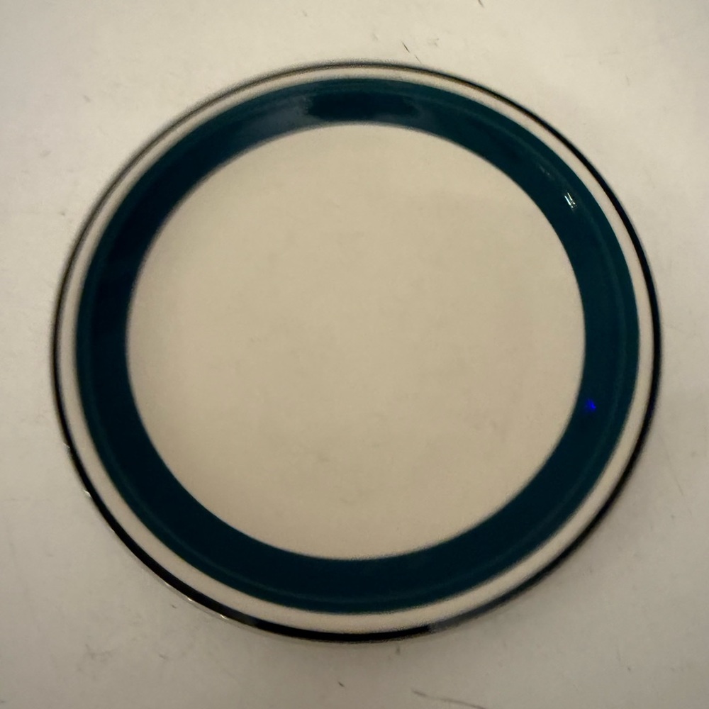 Gibson dinner plate with blue trim